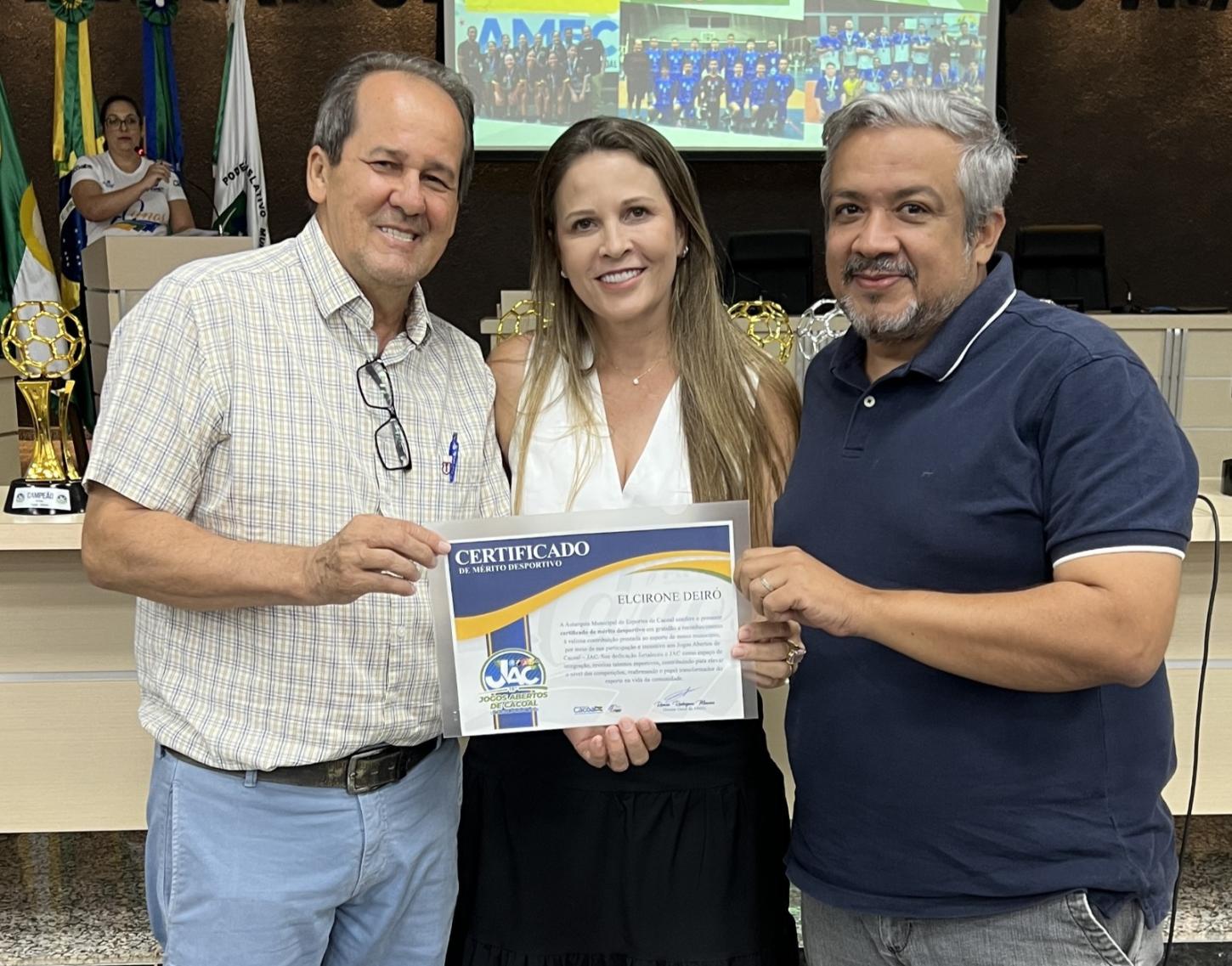 Cacoal: Trabalho de Cirone Deiró é reconhecido durante lançamento de Jogos Abertos