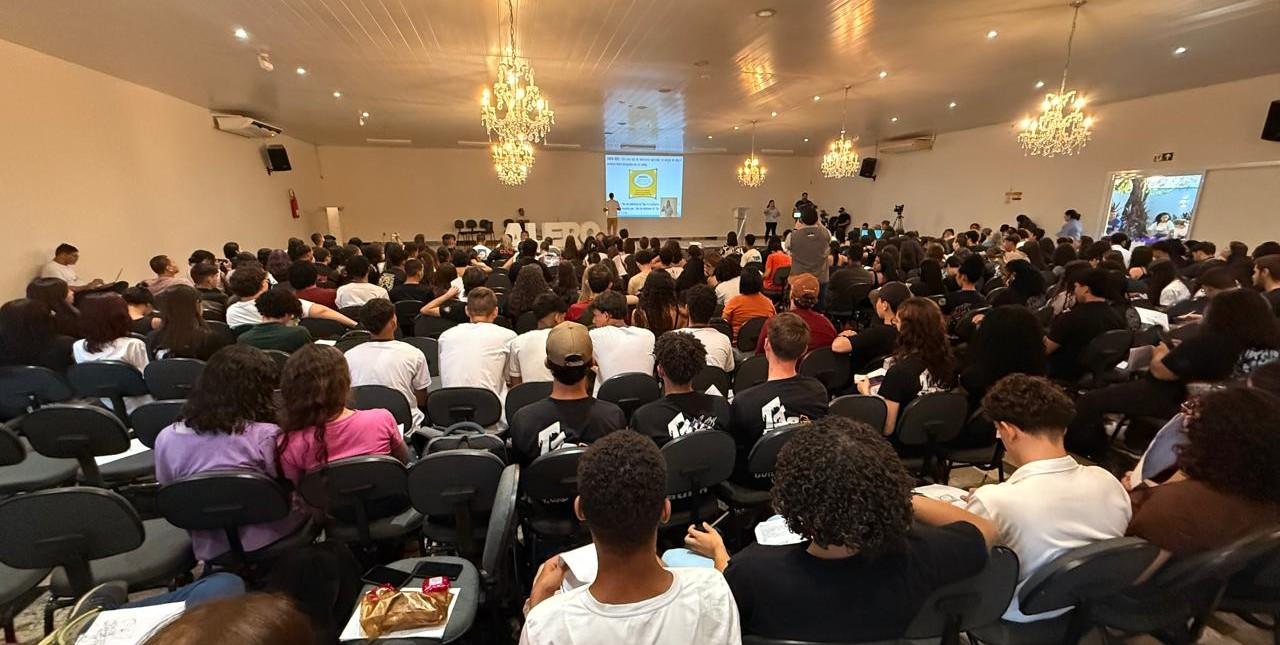 Construindo sonhos: preparatório para o Enem da Assembleia reúne centenas de estudantes em Vilhena