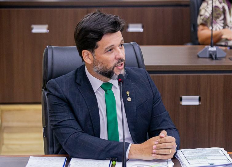 Delegado Camargo denuncia atraso de repasses da Sesau ao Hospital Santa Marcelina e alerta para risco de colapso