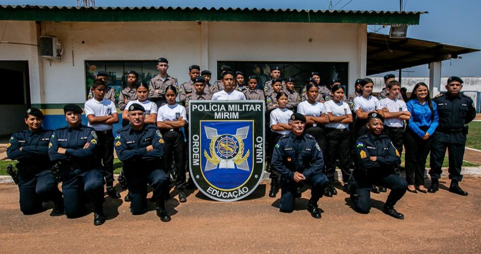 Deputada Dra. Taíssa entrega sala de informática para a Polícia Militar Mirim de Guajará-Mirim