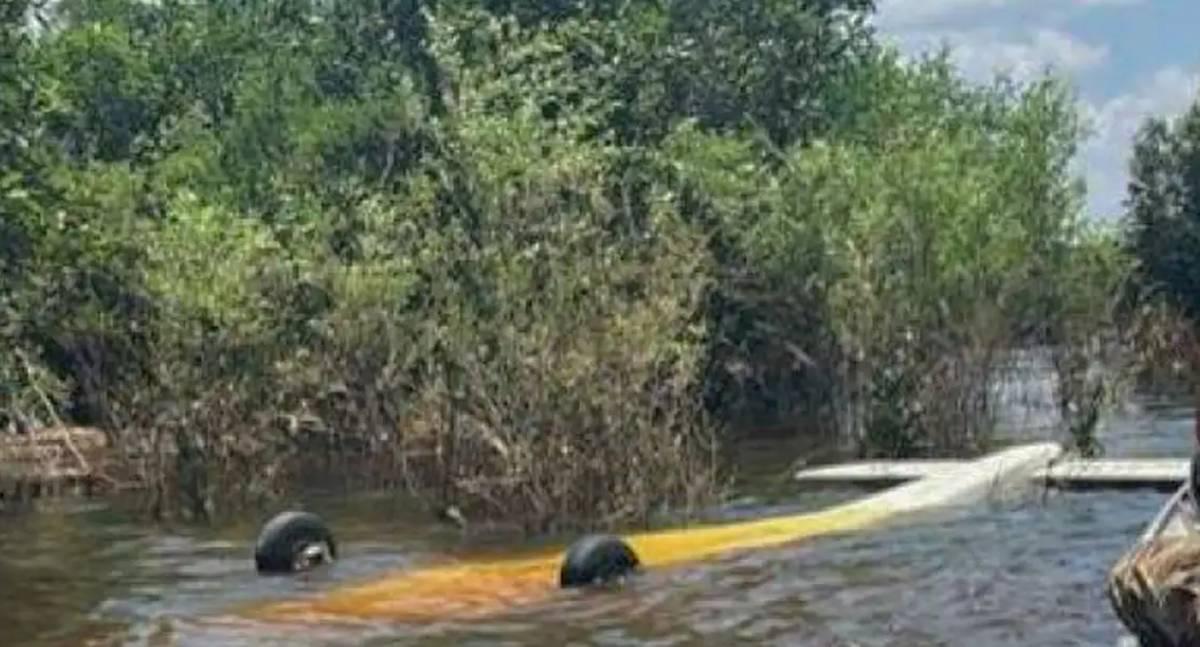 FAB intercepta avião sem identificação vindo do Peru