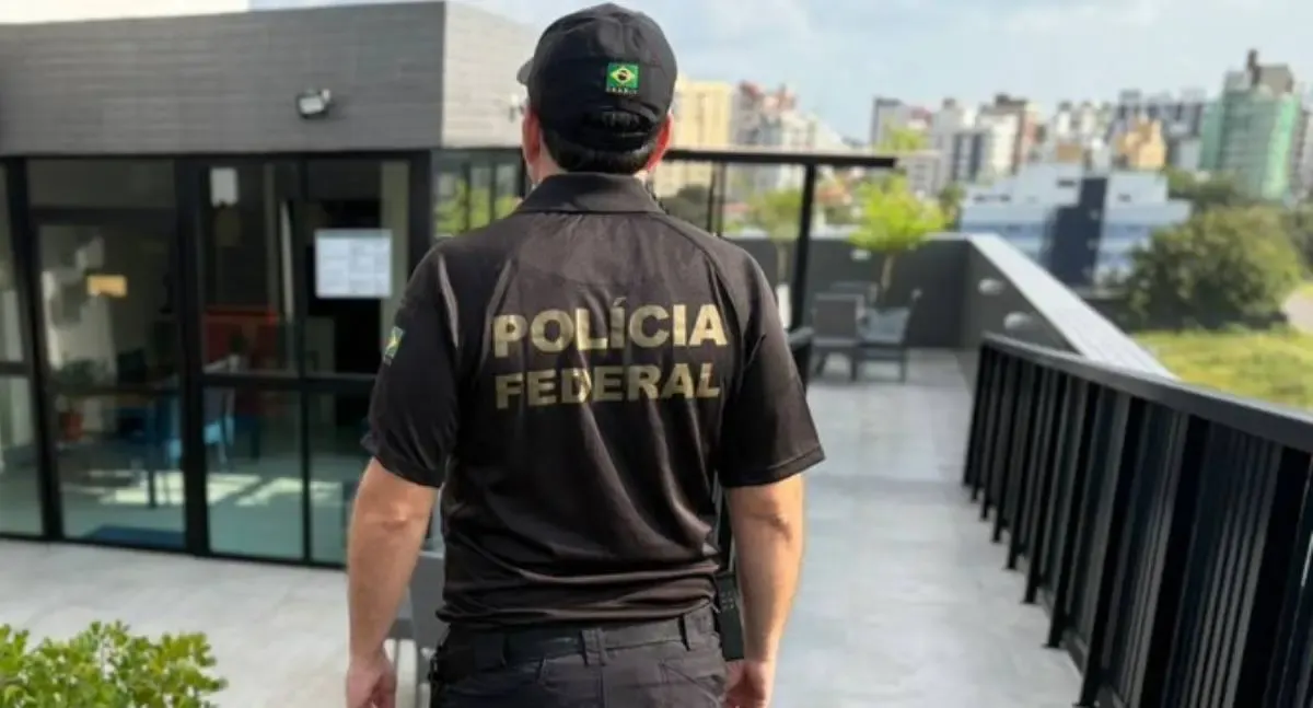 PF deflagra operação contra tráfico de drogas e lavagem de dinheiro