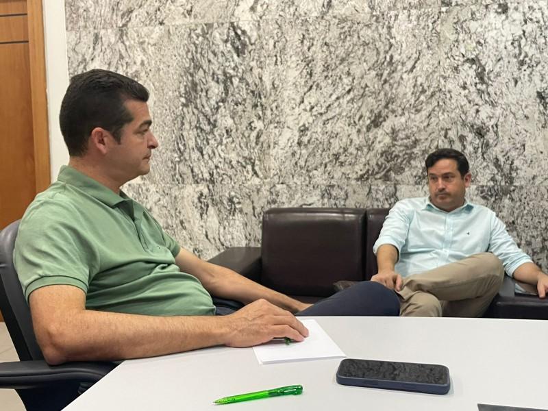 Vereador Adalto de Bandeirantes cobra melhorias na frota de ambulâncias para distritos de Porto Velho