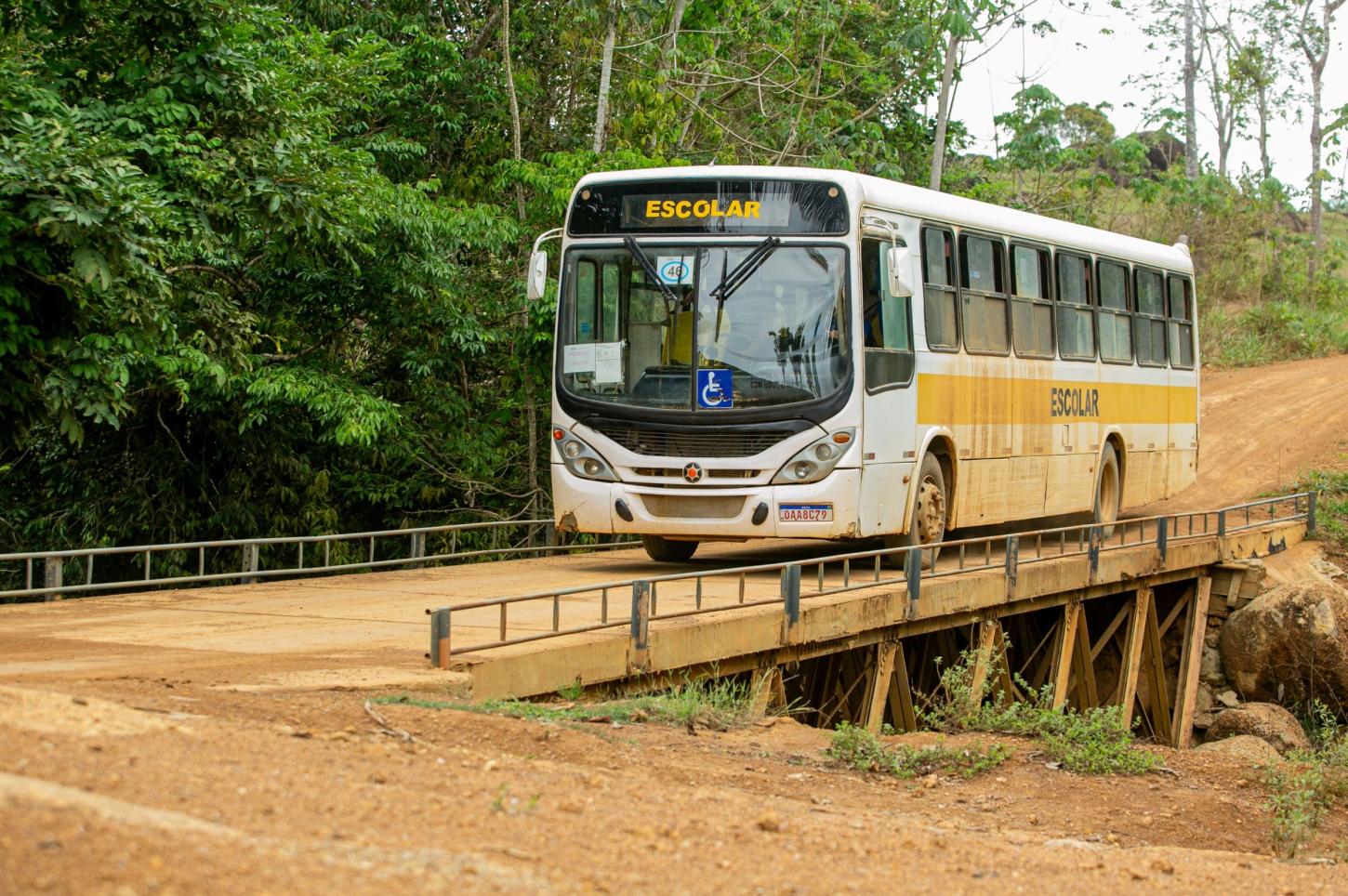 Ações de Ezequiel Neiva asseguram trafegabilidade e segurança em estradas vicinais de Machadinho do Oeste