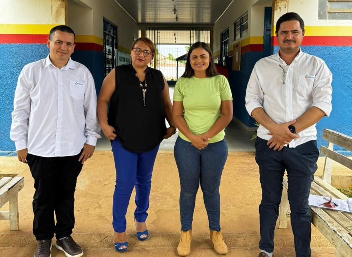 Deputada Dra. Taíssa percorre escolas municipais de Guajará-Mirim para buscar soluções na infraestrutura elétrica