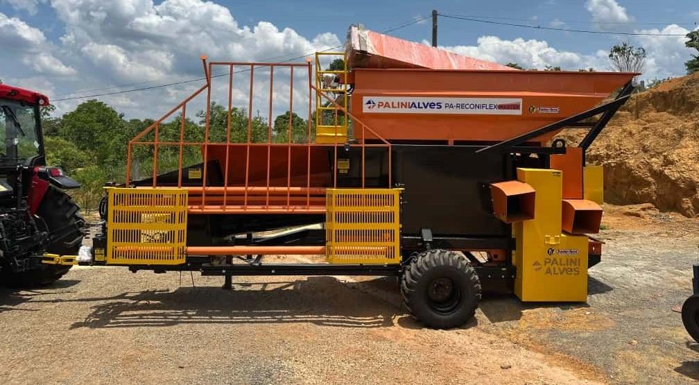 Deputado Alan Queiroz entrega R$ 305 mil em implementos agrícolas para produtores rurais de Vale do Anari