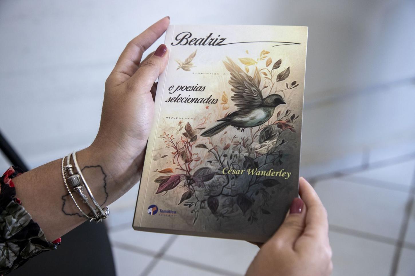 Dia do Poeta e da Poesia: Alero propaga e valoriza a cultura criativa