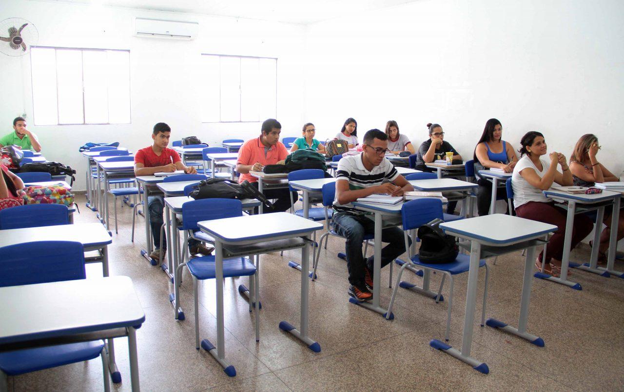 Dra. Taíssa solicita revitalização no CEEJA Professor Antônio de Almeida, em Ouro Preto do Oeste