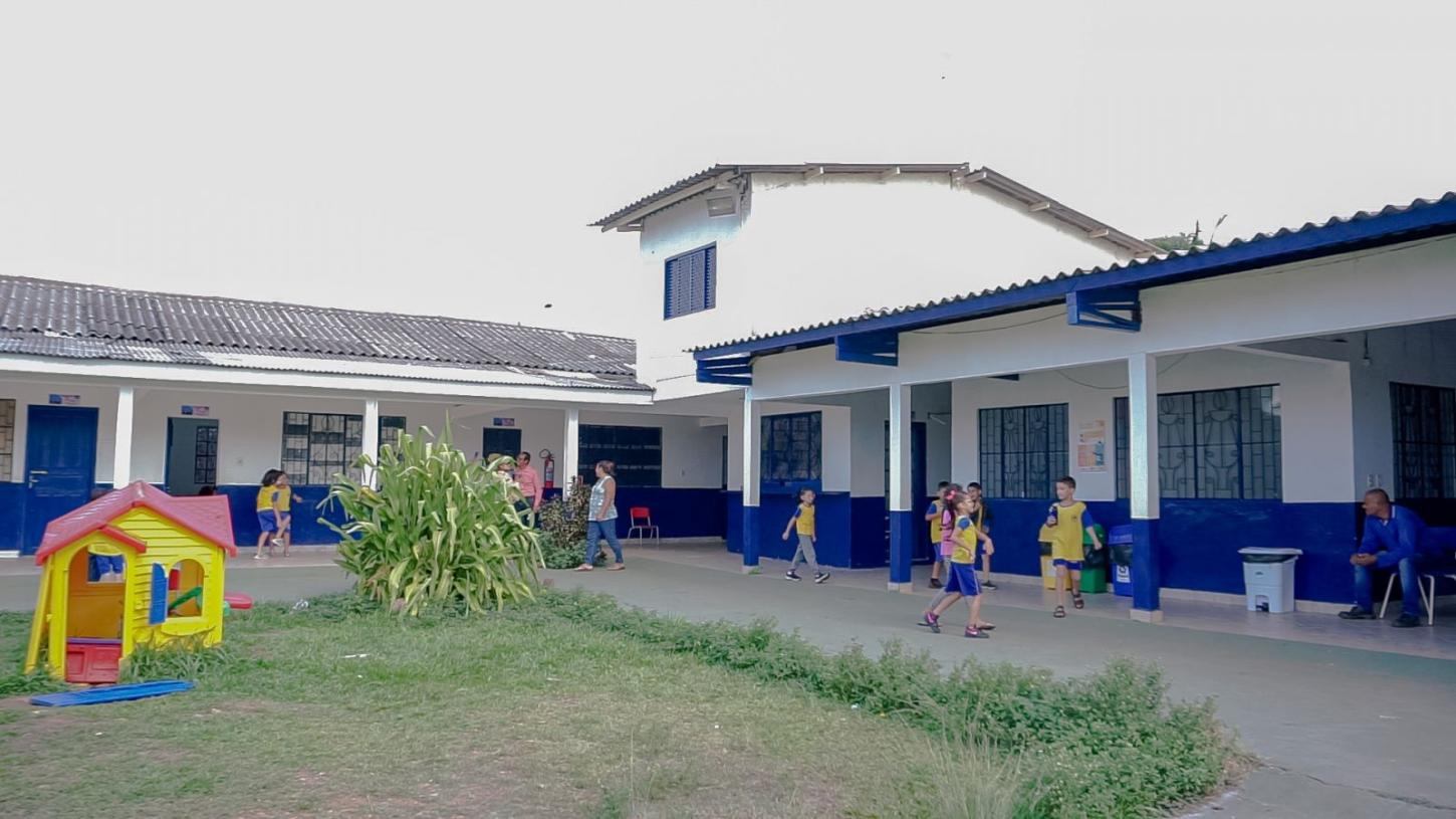 Eyder Brasil investe mais de R$ 3,7 milhões em 21 escolas municipais e estaduais de Rondônia