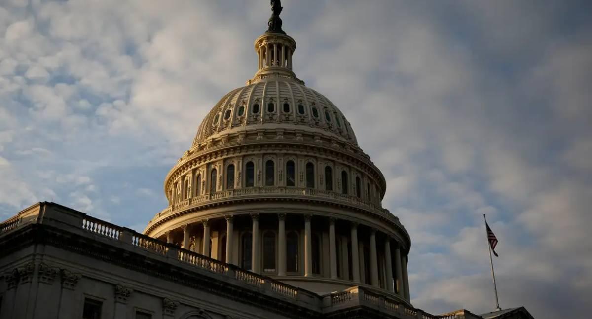 Governo Trump ameaça demissões em massa se paralisação continuar