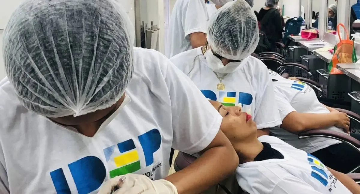 Inscrições abertas para cursos na Escola Móvel de Imagem Pessoal em Rolim de Moura