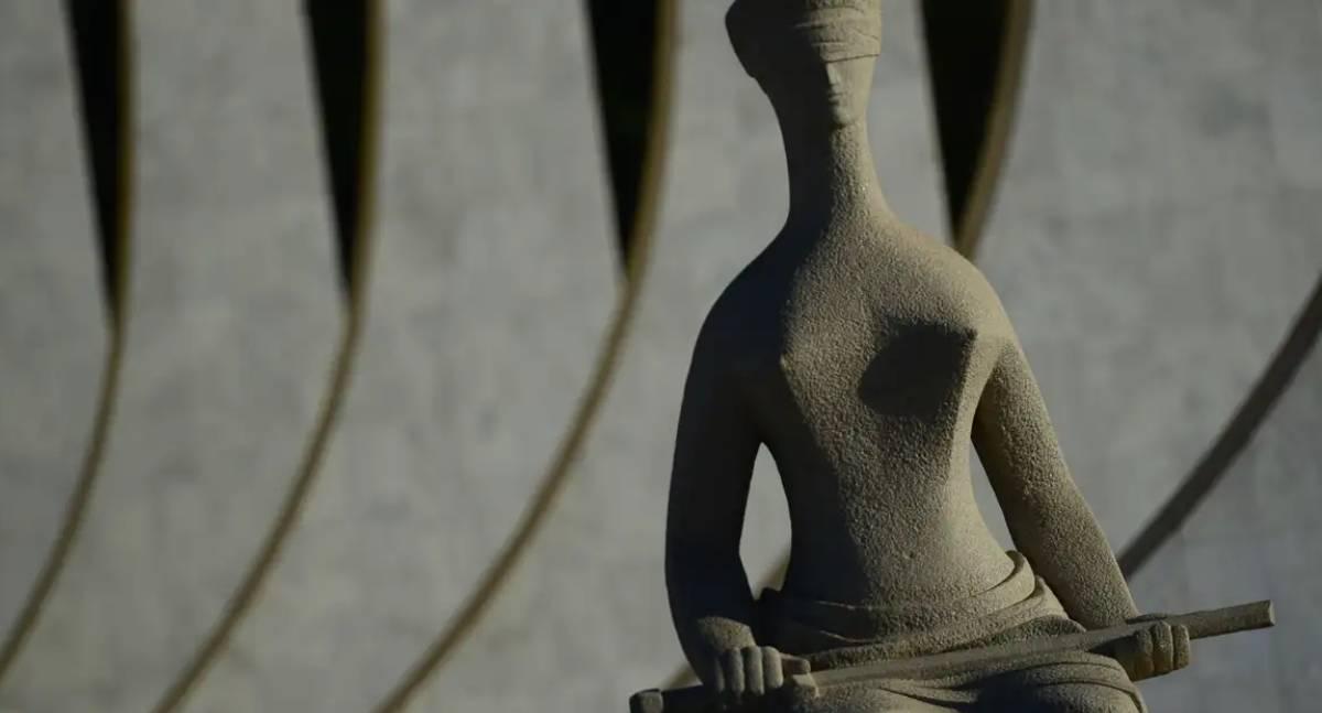 Monitoramento de tornozeleira eletrônica STF atinge Mauro Cid