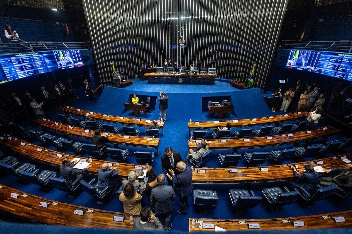 Senado lança licitação de R$ 736 mil para coletes à prova de balas da Polícia Legislativa