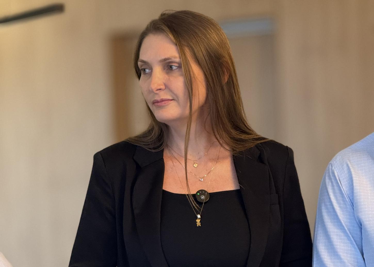 Deputada Lebrinha solicita à Seduc reforma nas salas da Escola Jorge Teixeira, em Ariquemes