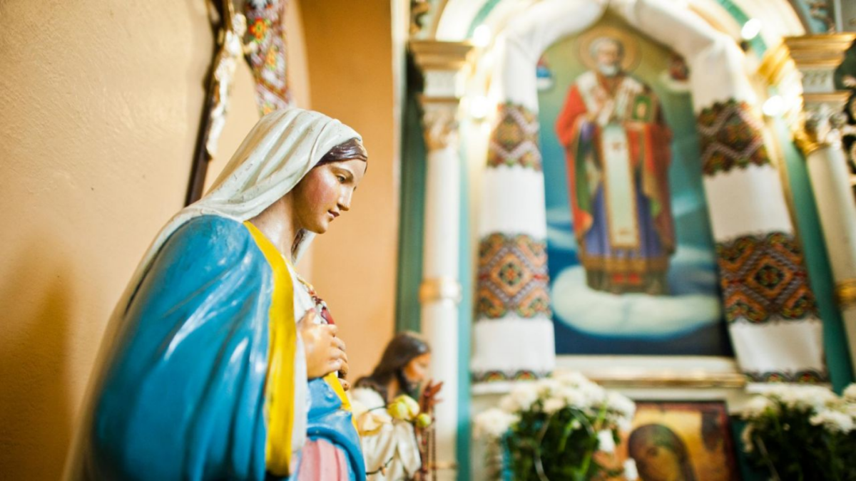 Dia de Nossa Senhora das Graças: veja oração para conseguir um milagre