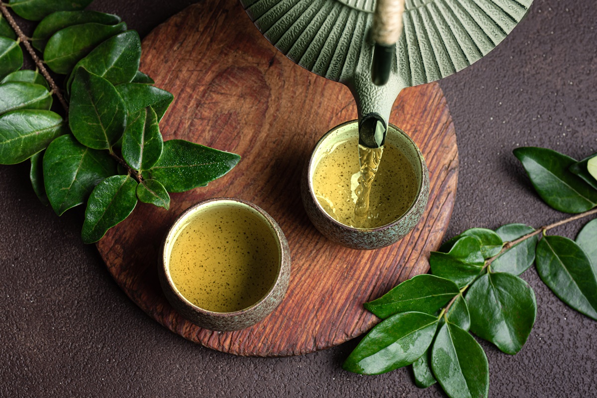 Gordura no fígado: 3 chás que ajudam a “limpar” o órgão