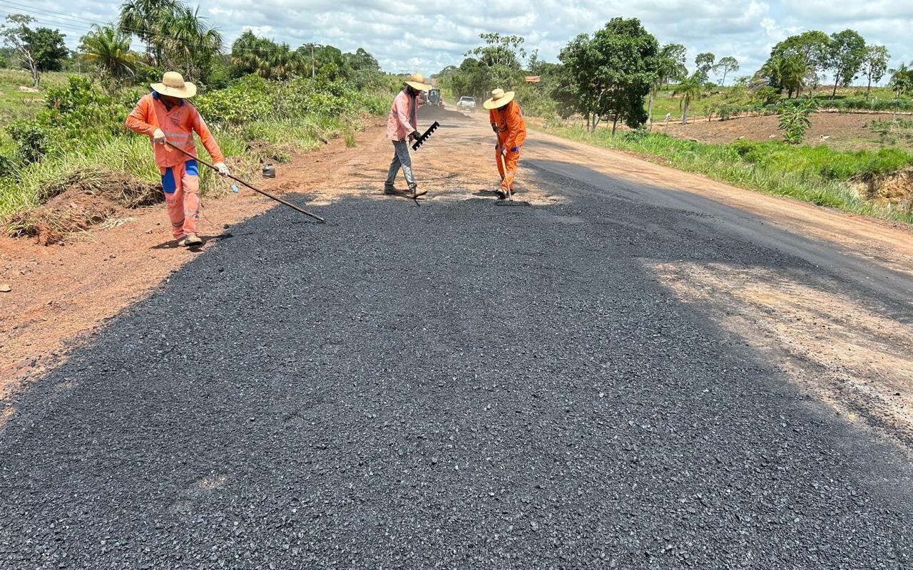 Jean Oliveira tem pedido atendido e manutenção da RO-489 entre a RO-010 e São Felipe é concluída