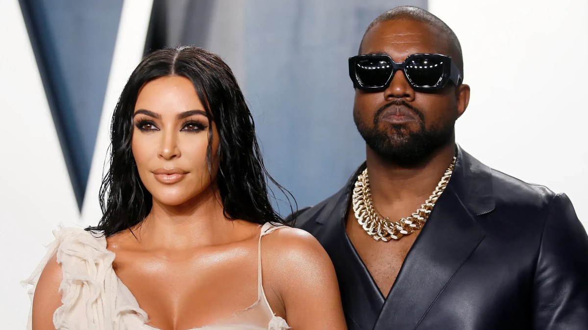 Kim Kardashian afirma que já quis “surtar” após falas de Kanye West