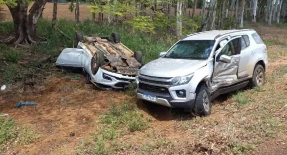 Manobra brusca na BR-364 provoca acidente com barbeiro de Comodoro (MT)