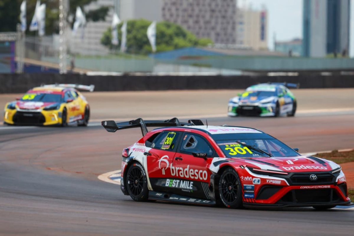 Stock Car: Felipe Fraga vence corrida sprint em Brasília
