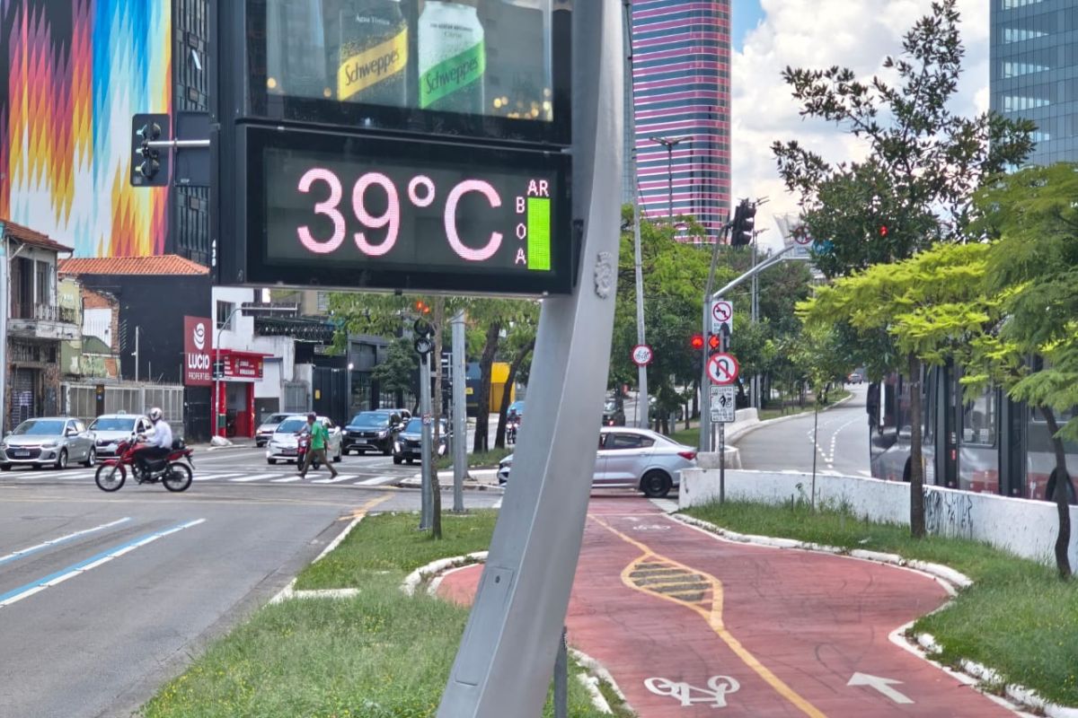 Alívio ou mais calor? Veja a previsão do tempo para SP neste sábado