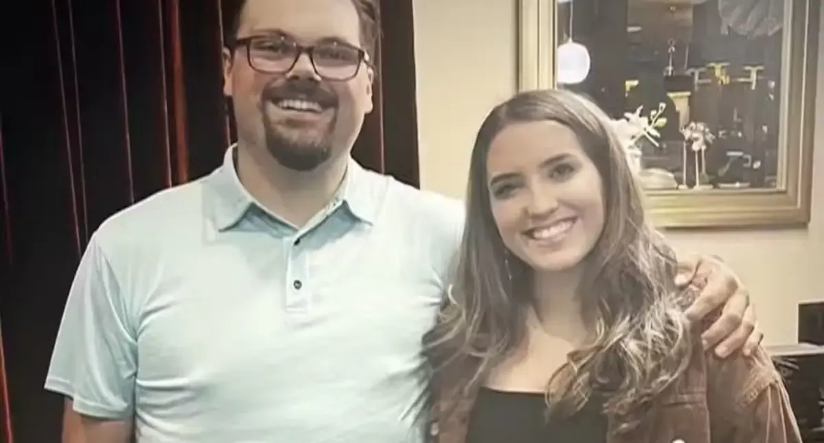 Casal que acordou do coma no mesmo hospital anuncia casamento sete anos depois