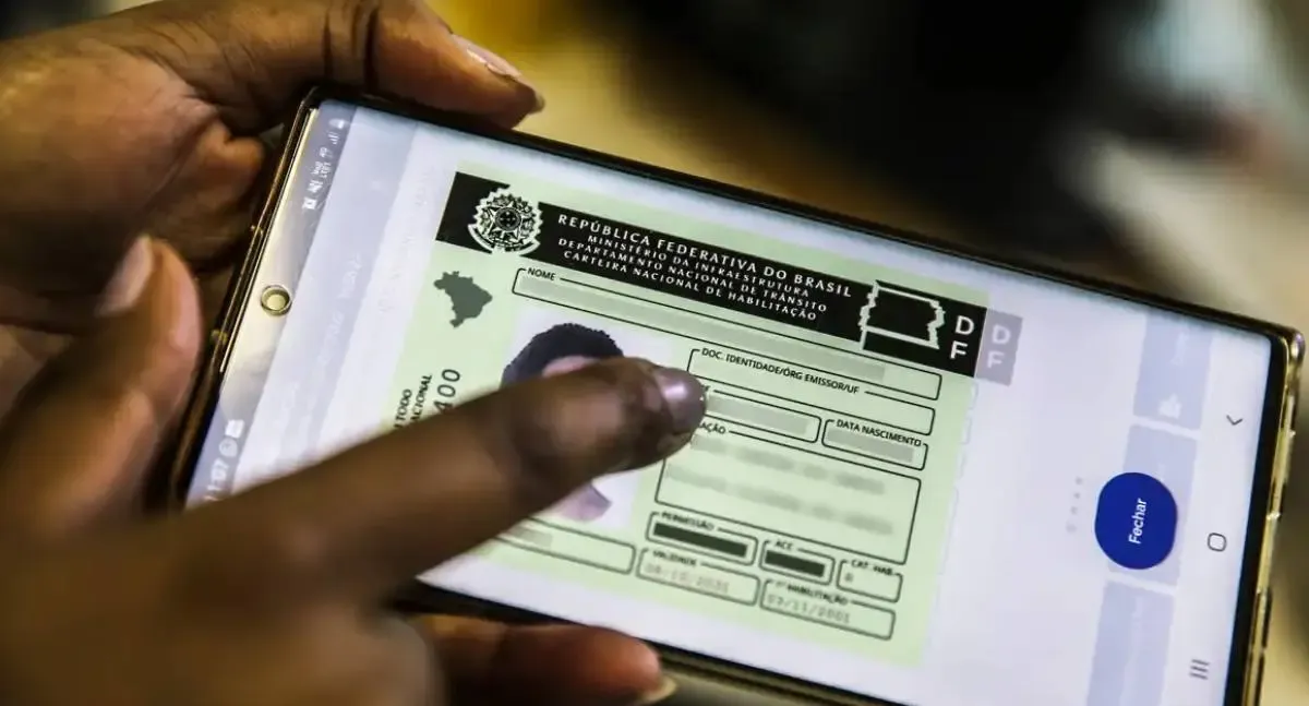 Contran acaba com a exigência de autoescola para tirar a CNH