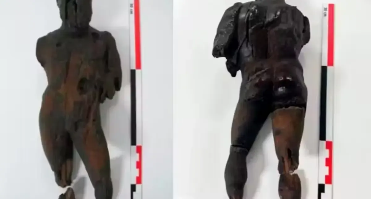Estátua de Hércules é descoberta em Ibiza após 1.700 anos durante obra no centro da cidade