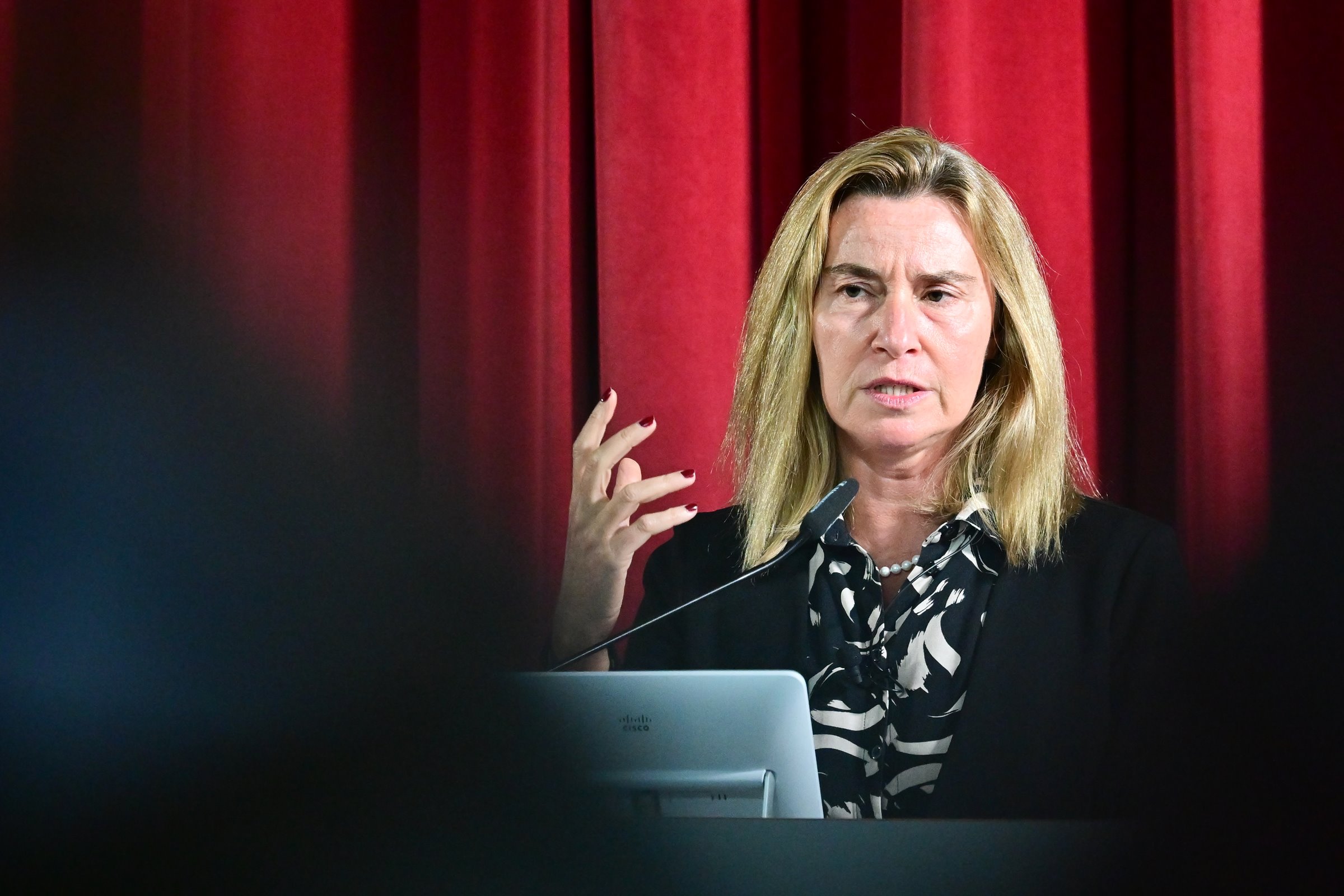 Ex-chefe da diplomacia da União Europeia é presa na Bélgica