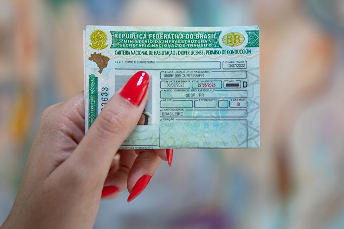 Exame toxicológico para novos motoristas pode barrar até 870 mil usuários de drogas por ano