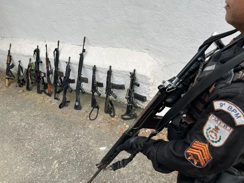 Mercado ilegal de armas se moderniza e amplia poder de fogo do crime
