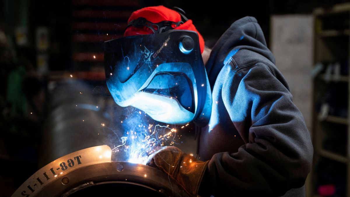 PMI industrial dos EUA cai em novembro