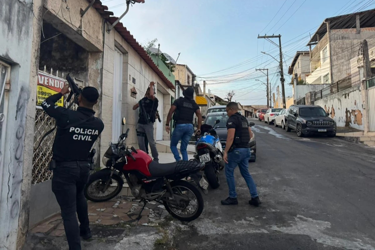 Polícia faz megaoperação contra líderes do tráfico em seis estados