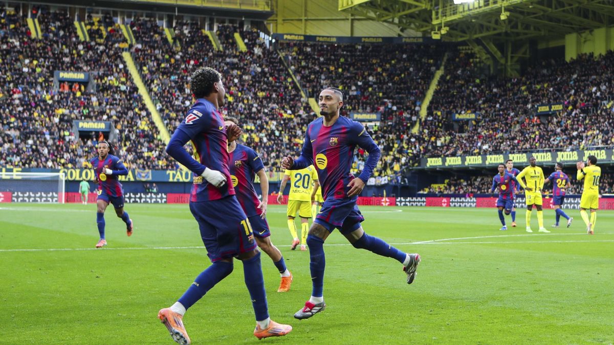 Raphinha e Yamal brilham em vitória do Barcelona sobre o Villarreal