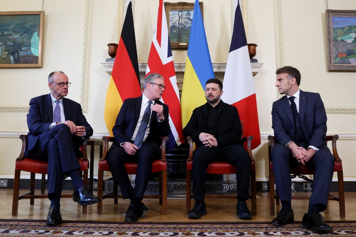 Zelensky: Kiev não tem direito legal nem moral de ceder territórios