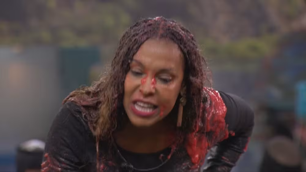 BBB 26: “Por ser branquinha e rica?”, dispara Sol em embate com Ana Paula