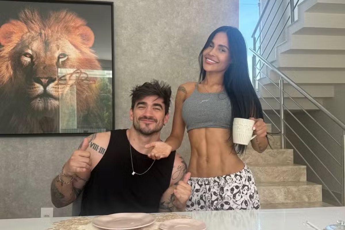 Flay e Gui Napolitano retomam amizade após um ano e trocam declarações