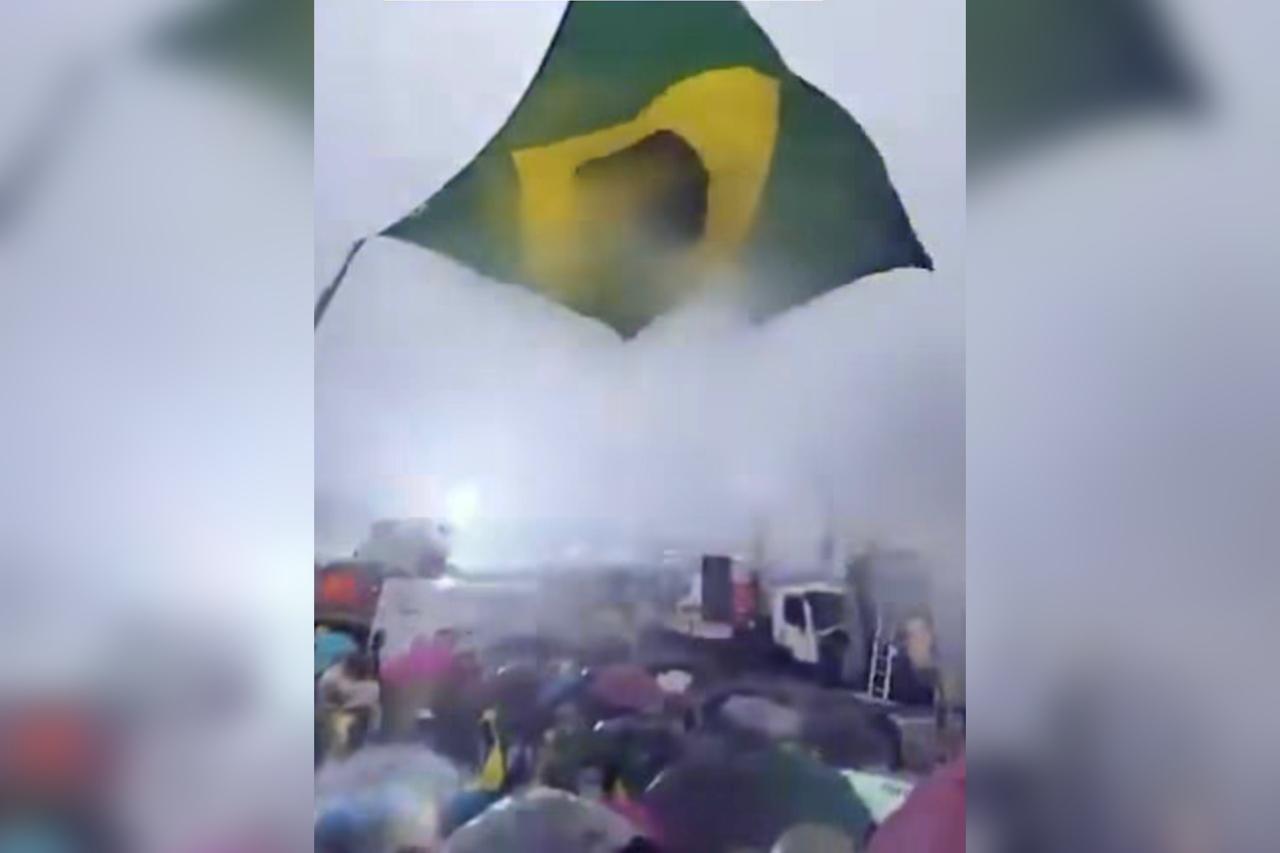 Mãe de adolescente atingido por raio sentiu que o filho 