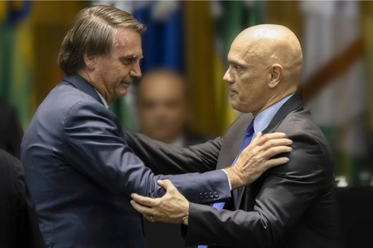 Moraes rejeita HC para soltar Bolsonaro: 