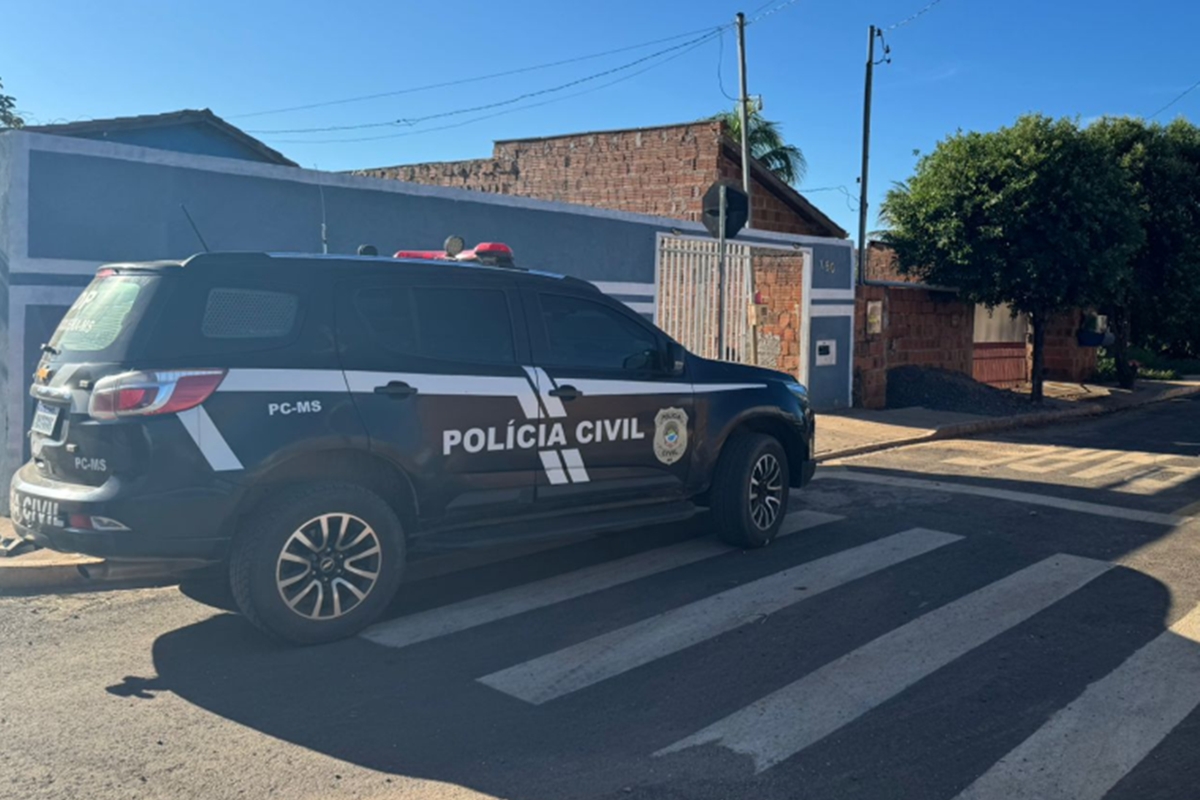 Sorrindo, marido mata mulher a pauladas e pede chá antes de ser preso