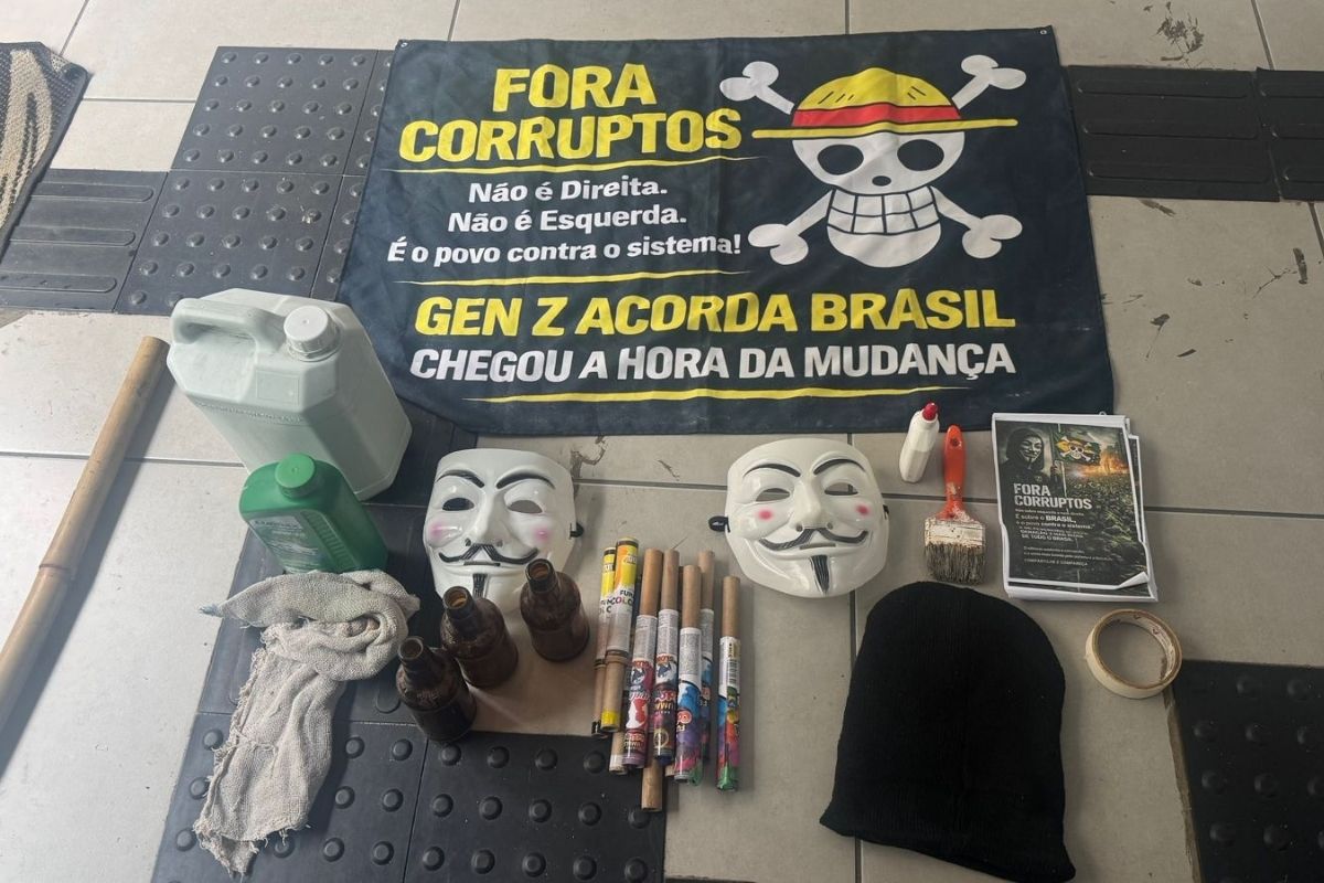 Ataque na Paulista: grupo detido tinha fogos e coquetéis molotov