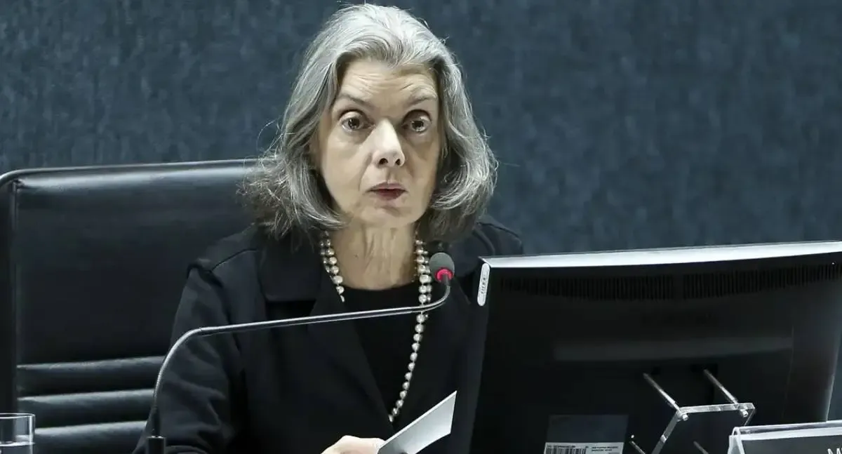 Cármen Lúcia estabelece diretrizes para conduta de juízes nas eleições de outubro