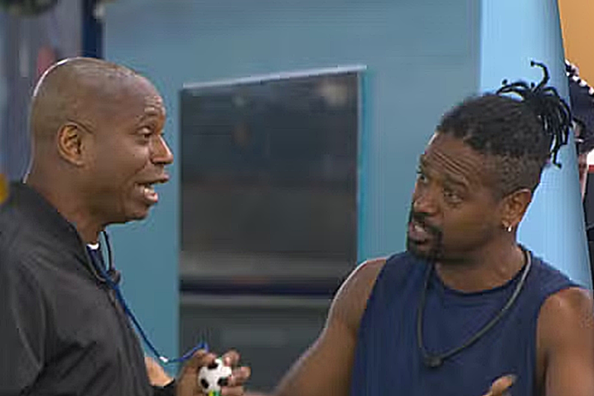 Esposa de Boneco detona Edilson Capetinha por chamá-lo de 