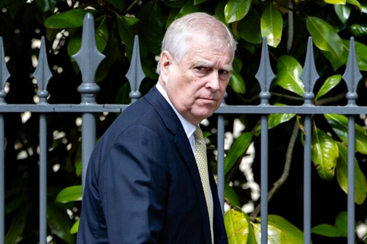 Ex-príncipe Andrew é despejado após desdobramentos do caso Epstein