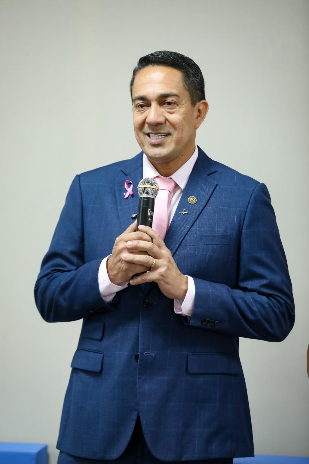 Eyder Brasil paga emenda de R$ 80 mil ao Projeto Ação Mulher em Ariquemes