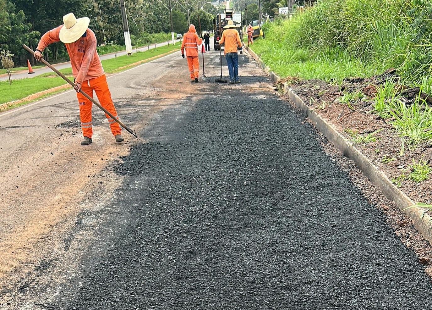 Jean Oliveira assegura manutenção na RO-010 e cobra recapeamento total entre Rolim de Moura e Nova Brasilândia