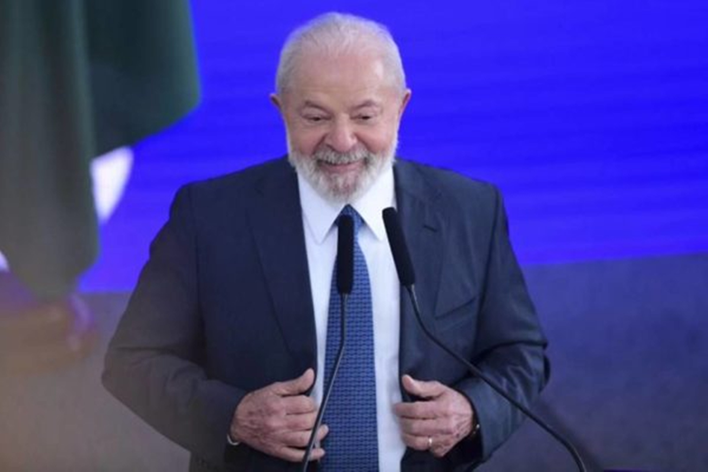 Lula parabeniza presidente eleito em Portugal e diz que resultado reforça acordo Mercosul-UE
