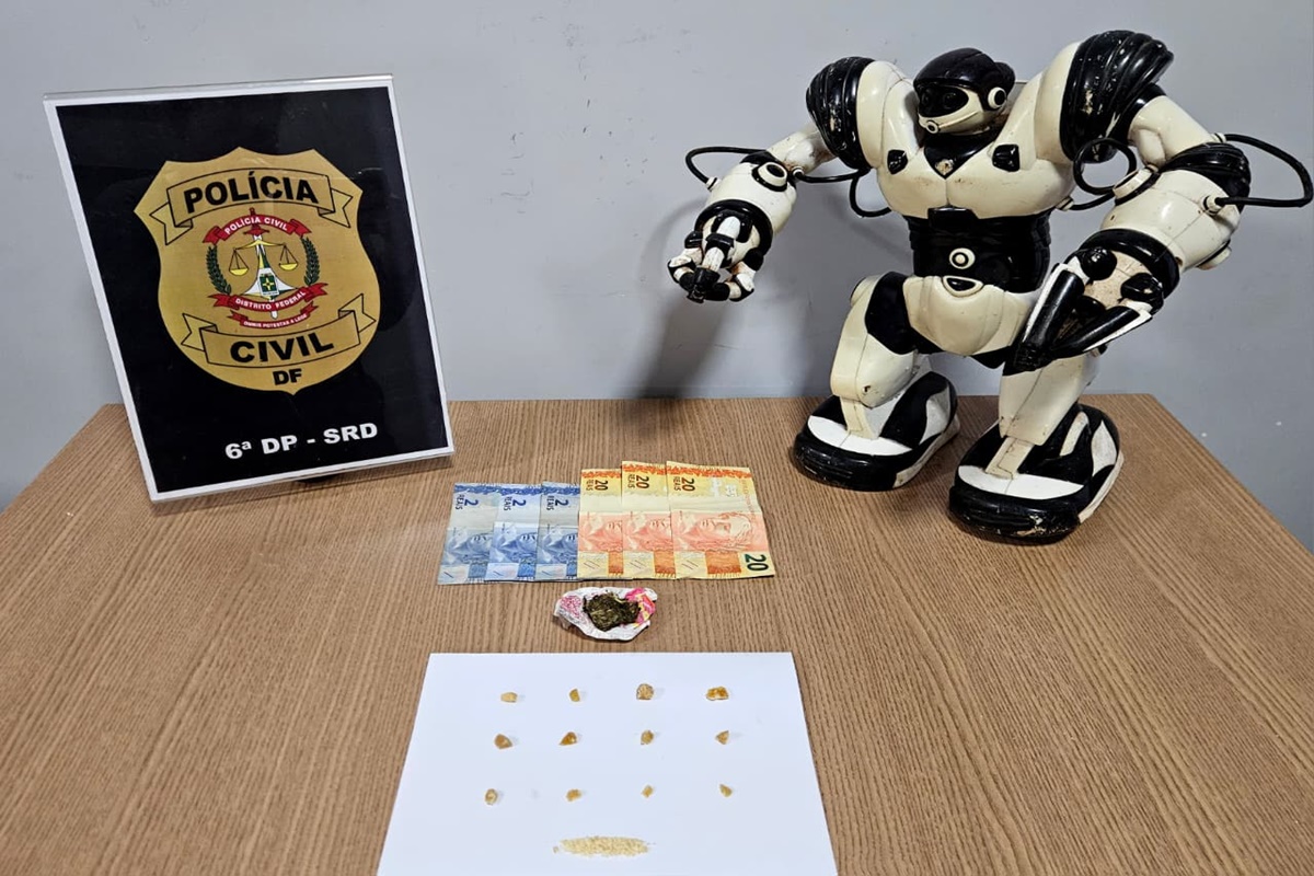 Traficante escondia crack em robô de brinquedo do neto
