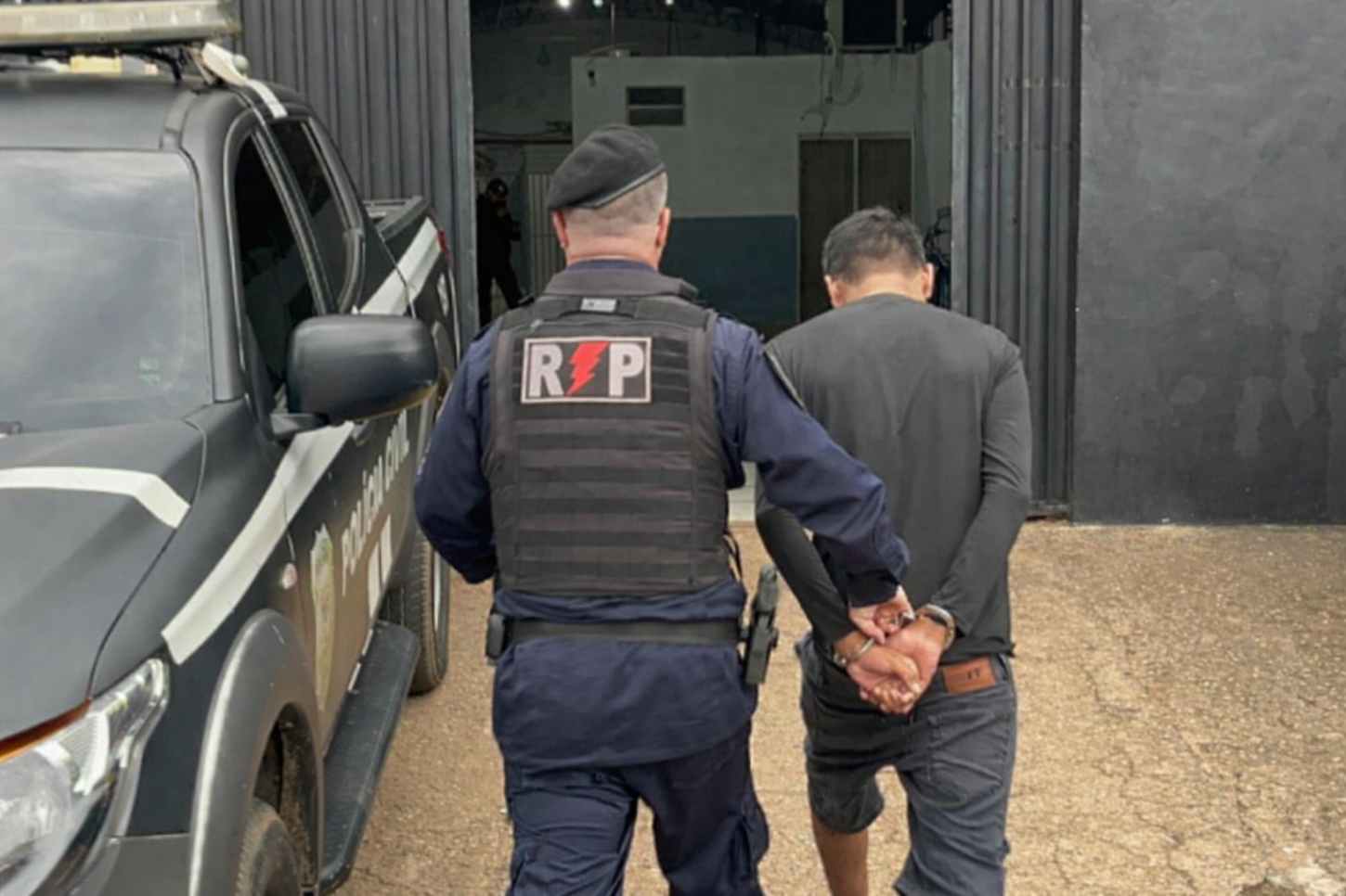 Adolescente é apreendido com moto roubada na zona leste