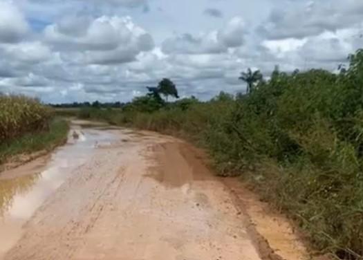 Alex Redano solicita melhorias nas Linhas 2 e 9 em Candeias do Jamari